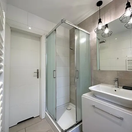 Quarto em Acomodações Particulares Mmrent Bubble Gdańsk